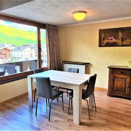 1816 By Apartman